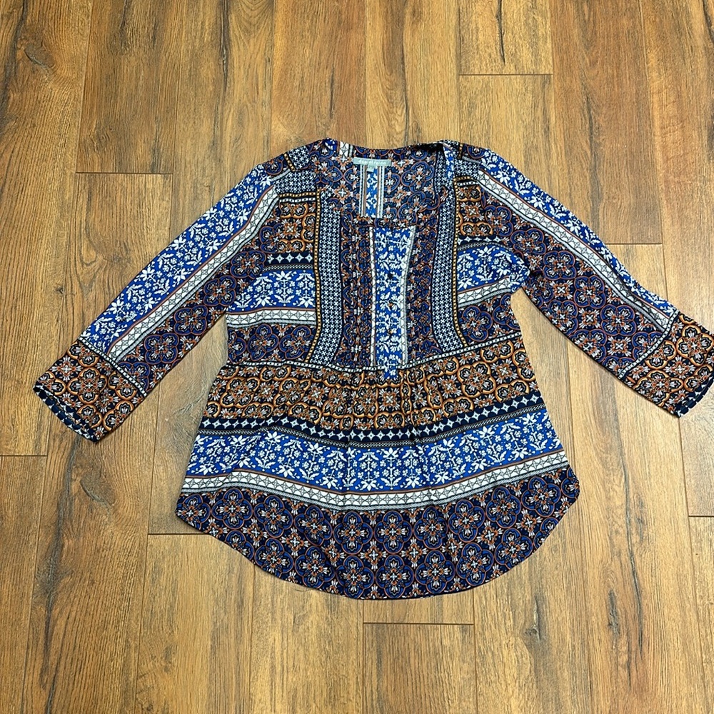 Pintuck printed blouse